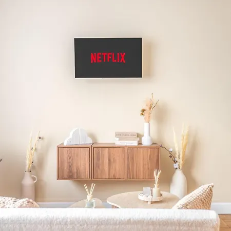 Le Noyer I Centre I Netflix I Wifi Fibre I Parking * ואלנסיין